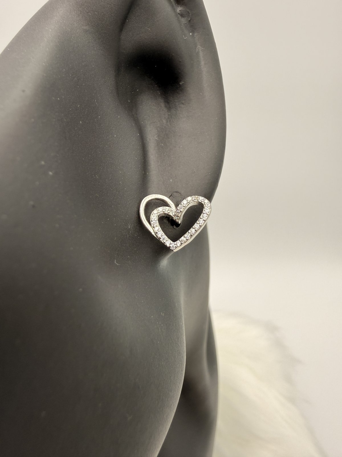 Silver Heart Harmony