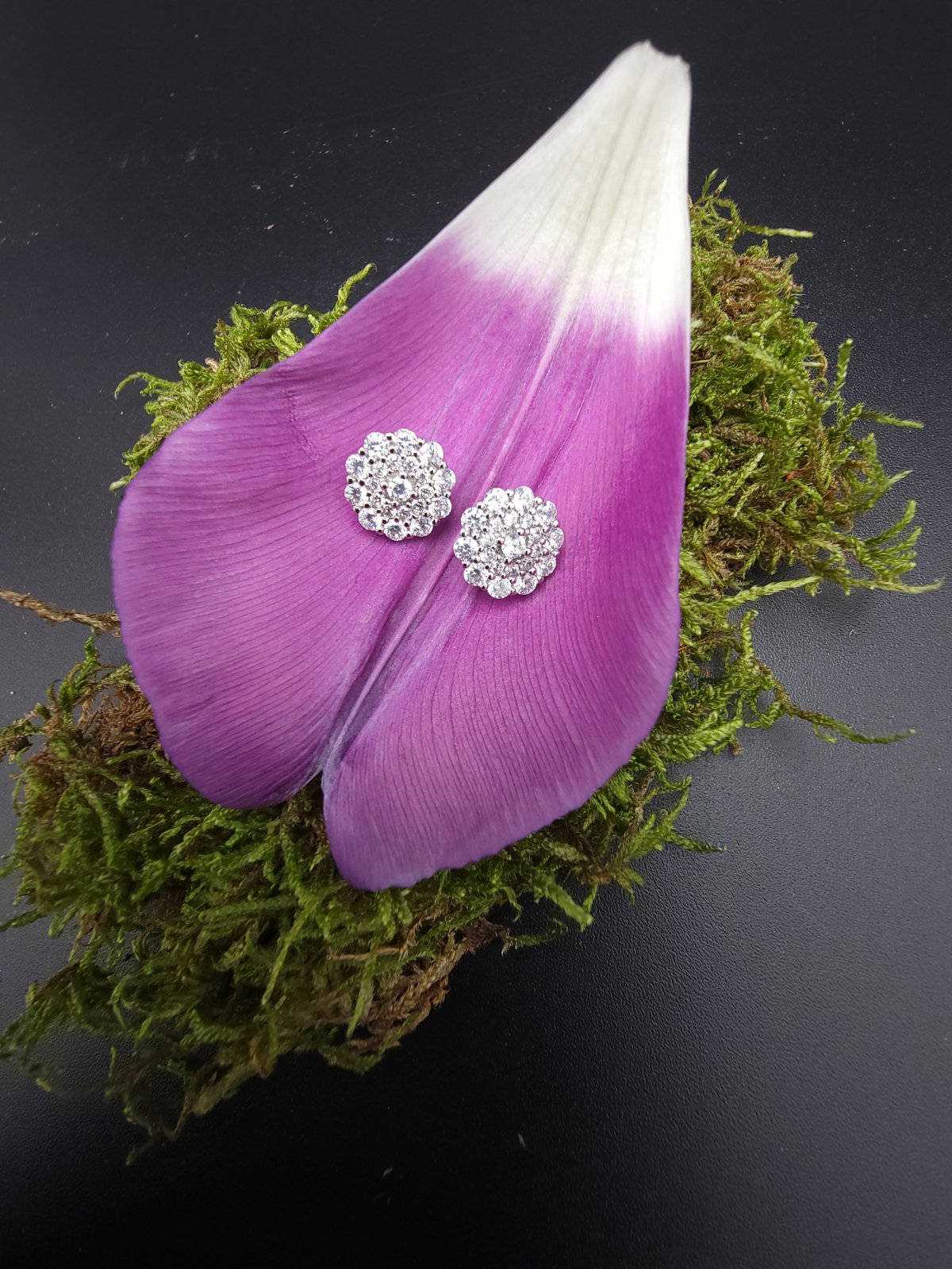 Silver Blossom Shine