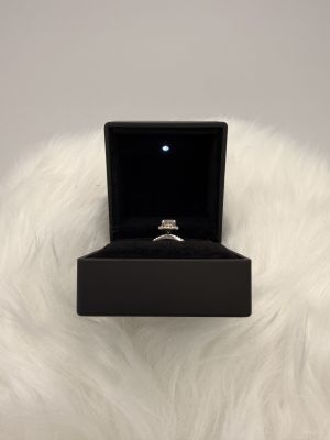 Gyűrűtartó Díszdoboz Black Premium LED - 4